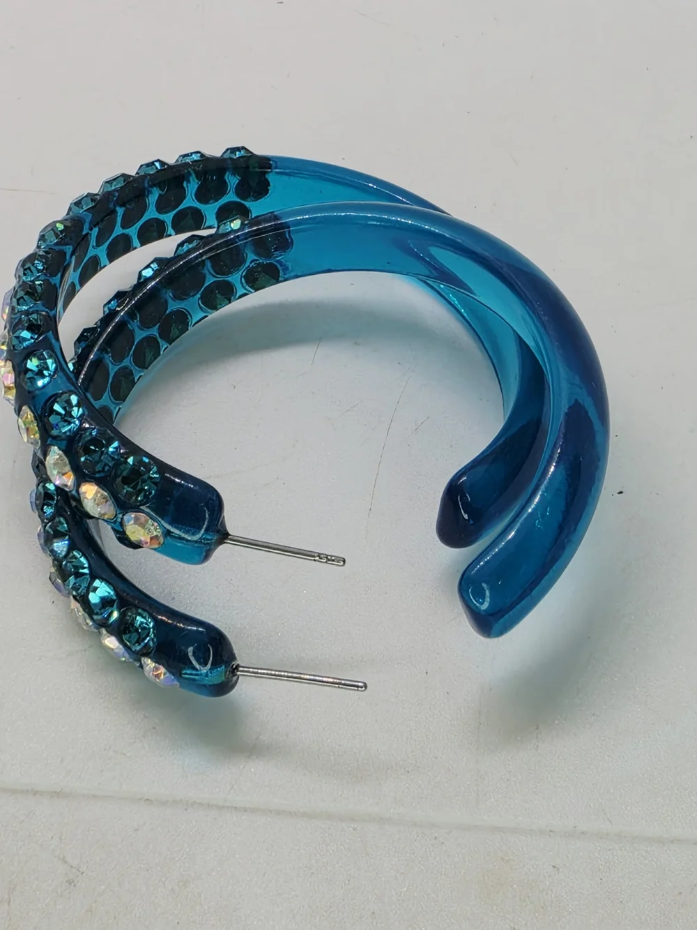 Vintage Y2k Teal Blue Lucite AB Rhinestone Crusted Cluster Hoop Pierced Earrings